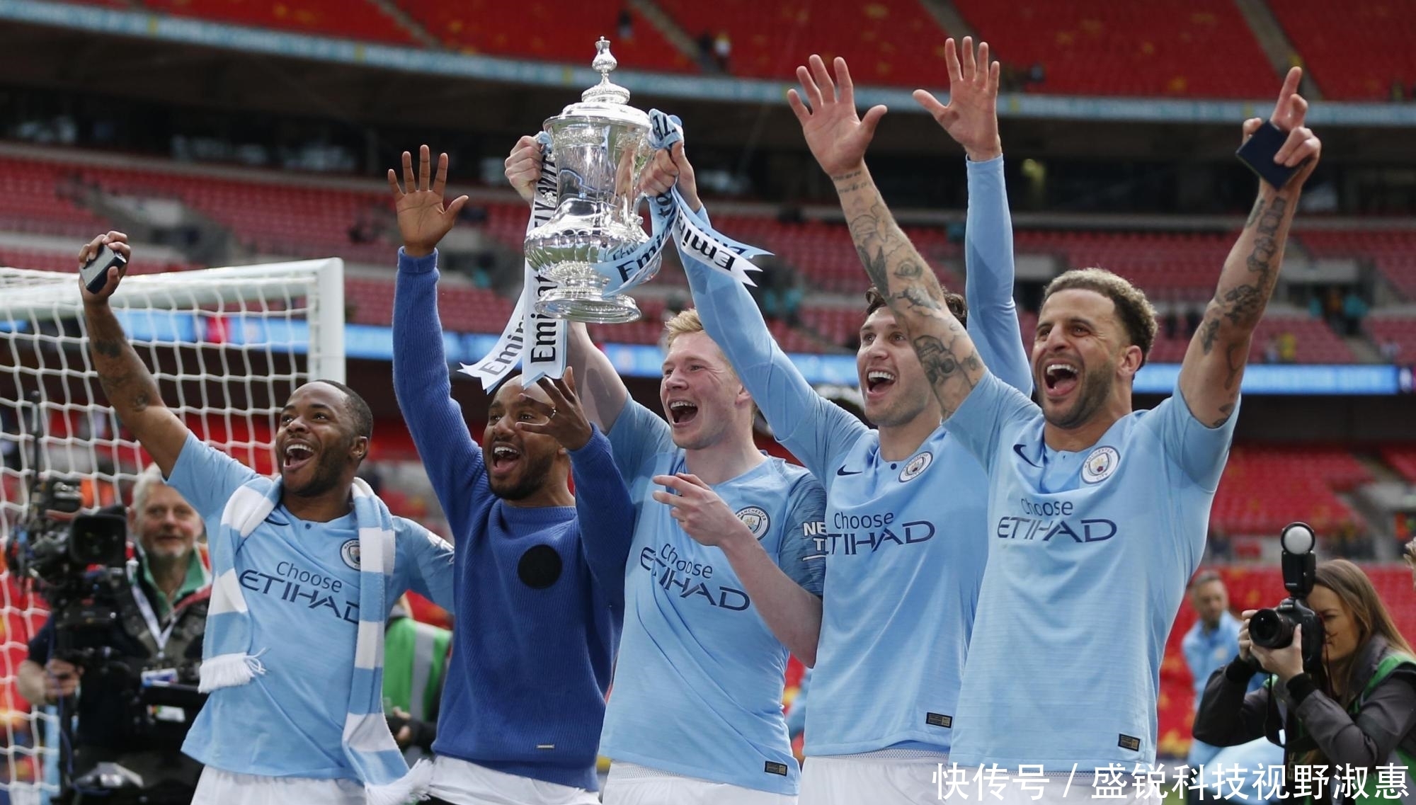 球员们的默 球员们的默